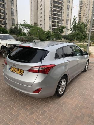 יונדאי i30CW (2015)
