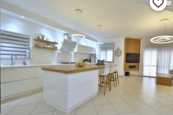 הדקלים 9 (מרכז העיר)