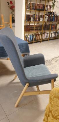 כורסת איקאה חדשה ויפייפיה, נמכרת