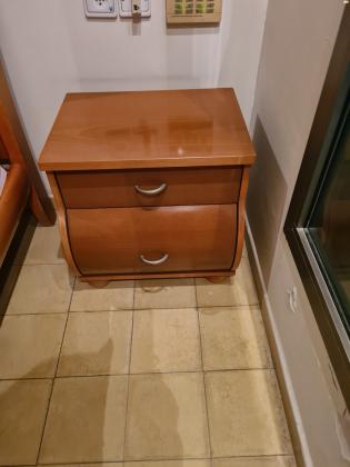 מציאה! למכירה מיטה זוגית מושקעת