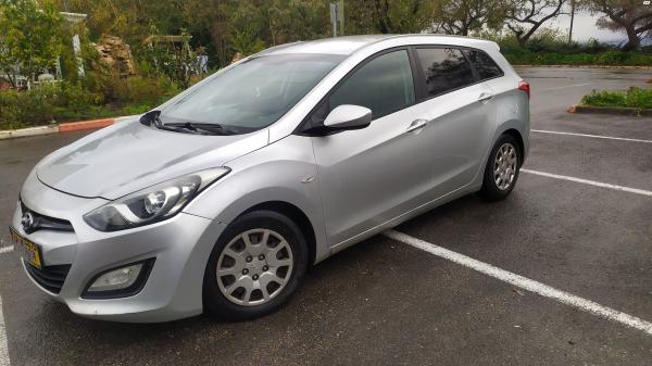 יונדאי i30CW (2014)