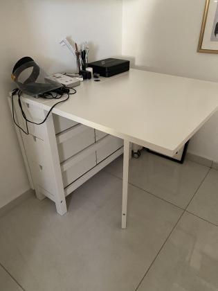 שולחן אוכל או עבודה מתקפל