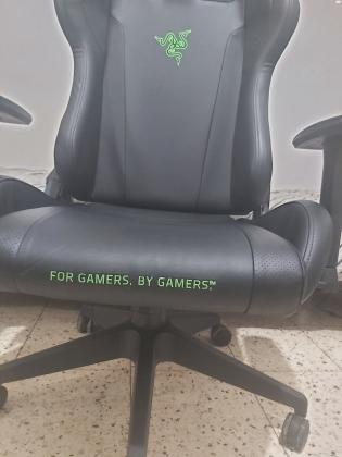 כיסא גיימינג, חברת רייזר, כמו