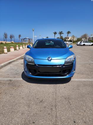 רנו מגאן קופה / ספורט (2014)