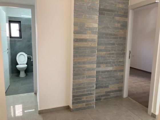 יעקב פיכמן 8 (רסקו(גבעת הורדים))