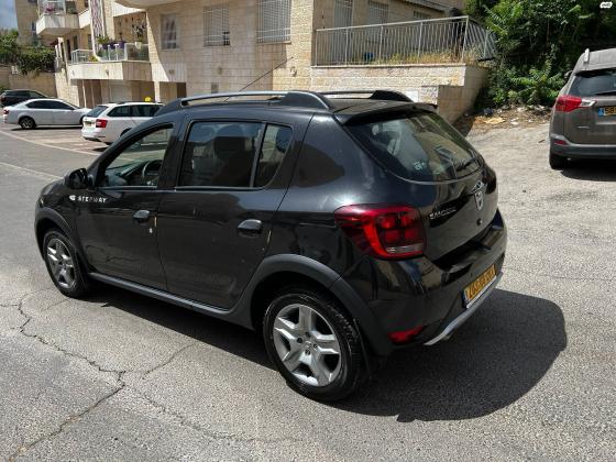 דאצ'יה סנדרו Stepway (2018)