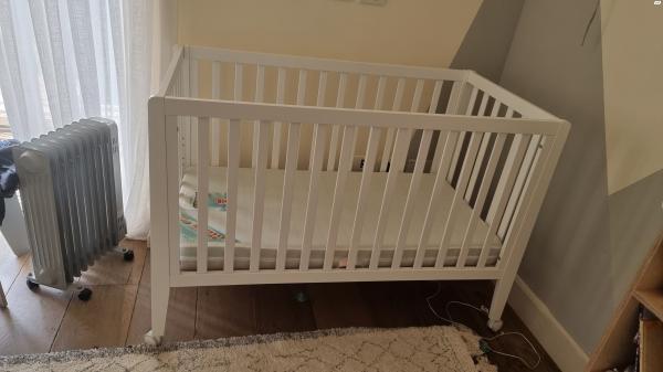 מיטת תינוק דגם מיאמי של