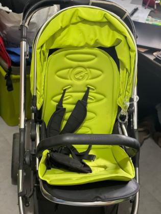 גלת אויסטר 2 אמבטיה+טיולון בצבע