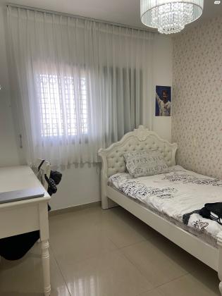 חדר שינה קומפלט מיטה וחצי,