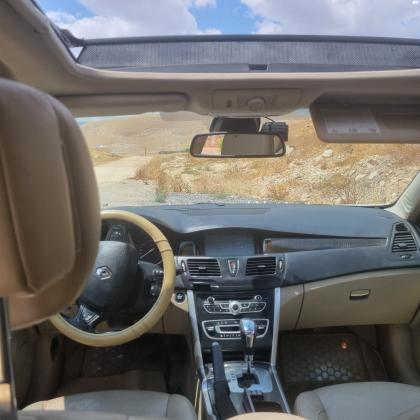 רנו לטיטוד (2013)