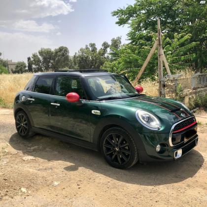 מיני קופר (2017)