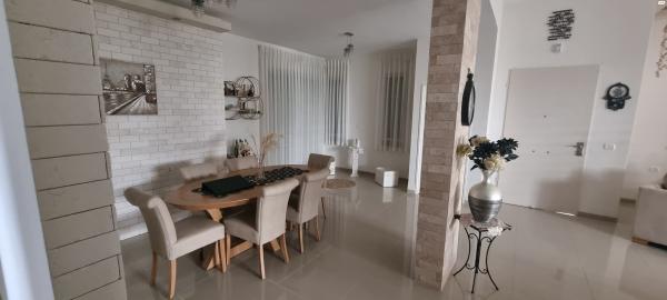 אסתר המלכה 40 (רובע יזרעאל)