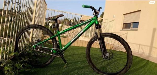 אופני דירט מבית GT האופניים