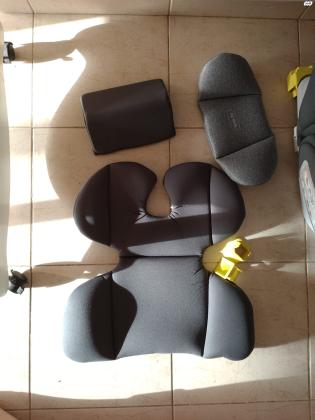 כסא בטיחות ONE360 אגאדו שחור