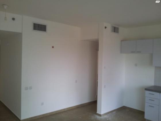 השונית 10 (השכונה הירוקה)