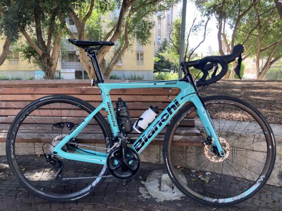 Bianchi aria on groupset of