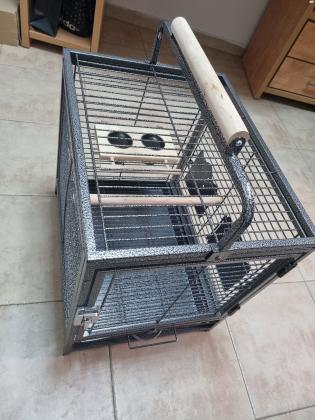 תכירו את לות'ר, לורי סווינסון