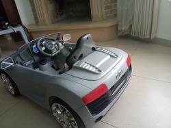 מכונית חשמלית לילדים תוצרת AUDI