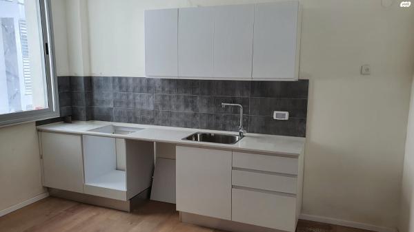 כרמלי 17 (עין גנים)