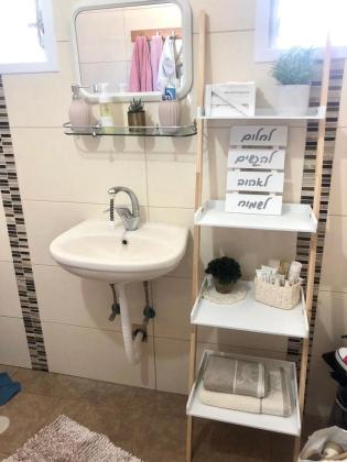 בן זכאי 10 (שיכוני המזרח)