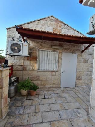 בן זכאי 10 (שיכוני המזרח)