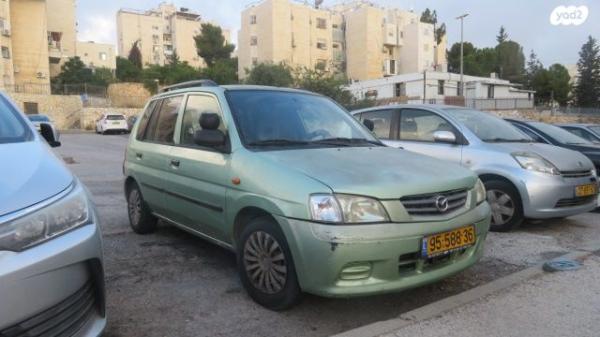 מאזדה דמיו (2002)