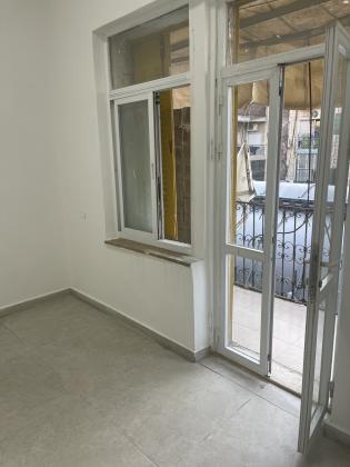 מחנה יהודה 8 (מחנה יהודה)