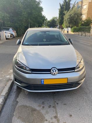 פולקסווגן גולף (2018)