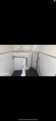 קרון למכירה של החברה בוקמן