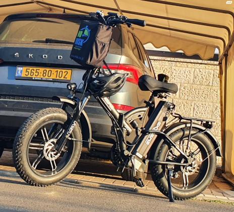 אופניים חשמליים שיכוך מלא שנת