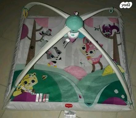 אוניברסיטה משטח פעילות TINY LOVE