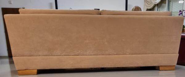 סלון בצבע חרדל ,גוף ורגלים