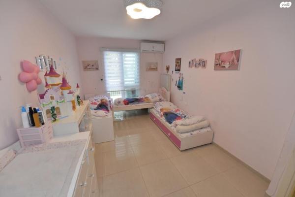 אברהם מאפו 5 (טלביה)