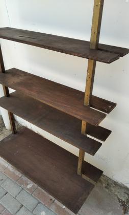 שידת מדפים וינטג' שידת מדפים וינטג'