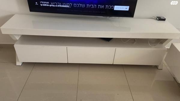 מזנון אפוקסי לבן מבריק