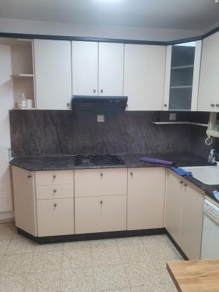 שבתאי הנגבי 42 (גילה)