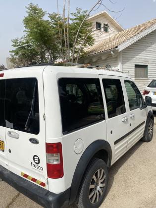 פורד טורנאו קונקט קצר (2007)