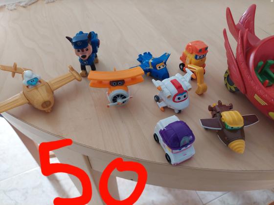 למכירה מספר צעצועים כוח פיגי