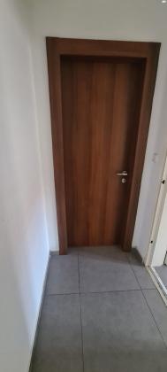 12 דלתות פנדור חומות, חלקן