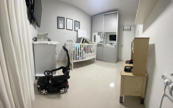 פנחס לבון 16 (שיכון ותיקים)