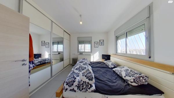 הרב ישעיהו משורר 14 (הדר גנים;גני הדר)