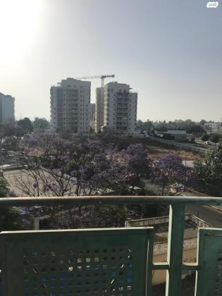 נחל פרת 8 (אחוזת דניה)