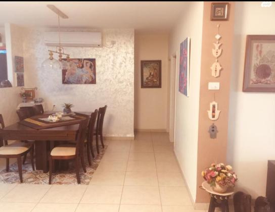 הרצל 24 (מרכז העיר)