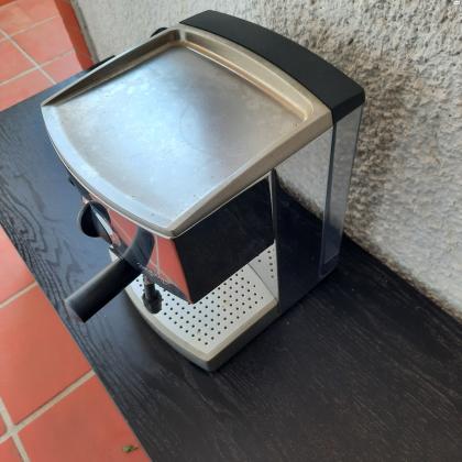 מכונת קפה וינטג עובדת מתאימה