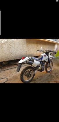 סוזוקי DR350 (1994)