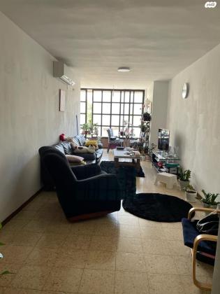 סוקולוב 127 (אגרובנק)