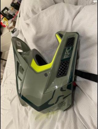 קסדה של FOX אופניים RAMPAGE