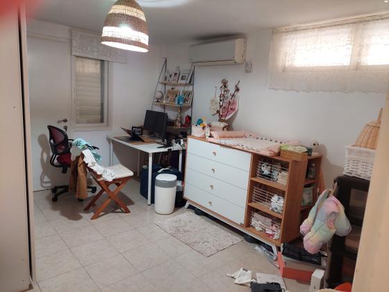 אלכסנדר ינאי 4 (הרצליה פיתוח)