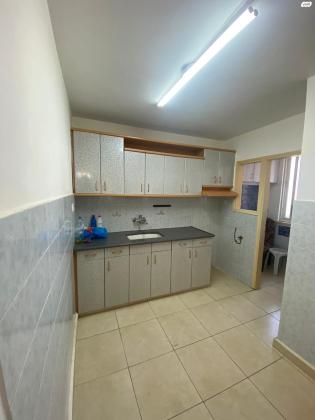 טרומפלדור 8 (מרכז העיר)