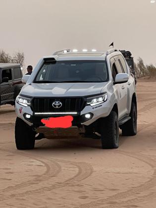 טויוטה לנד קרוזר ארוך (2014)